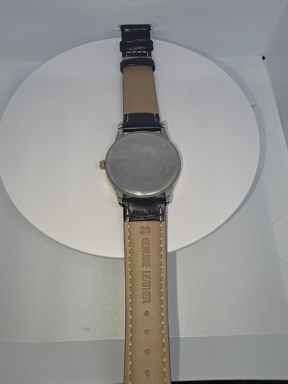 Neo-Vintage Tissot Le Locle L164/264 View 6
