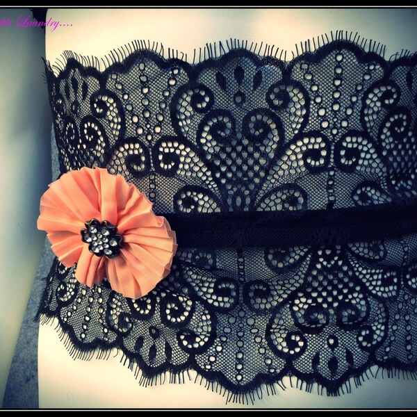 Lace belt, faux waist-cinch with corset lacing