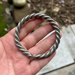 ヴィンテージ ホワイトカッパー ツイスト カフ ブレスレット オープン バングル エスニック ボヘミアン ジュエリー