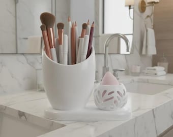 Cosmetic Organizer – Makeup Brush & Sponge Holder