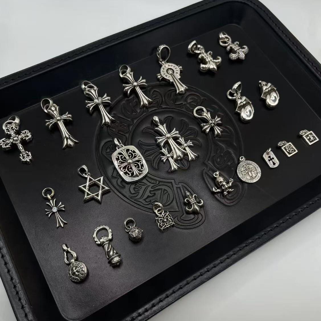 Chrome hearts necklace - Etsy 日本