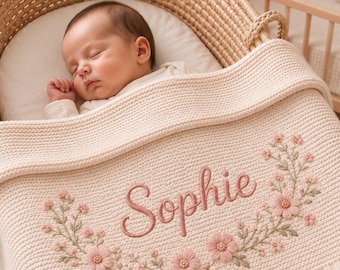 Manta personalizada con el nombre del bebé y flores silvestres, manta de punto bordada a medida para bebé, regalo para baby shower de niña, recuerdo de bienvenida para el bebé.