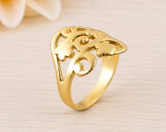 Gold Tone Brass Floral Ring, Openwork Botanical Leaf Design, Statement Jewelry