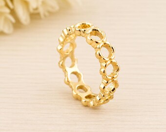 Gold Tone Brass Interlocking Link Ring, Modern Statement Band