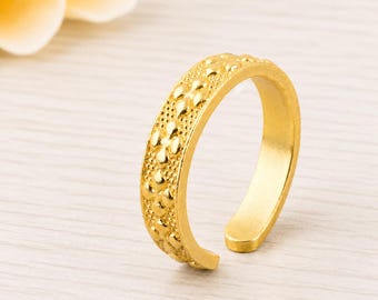 Textured Brass Floral Band Ring, Gold Tone Statement Jewelry