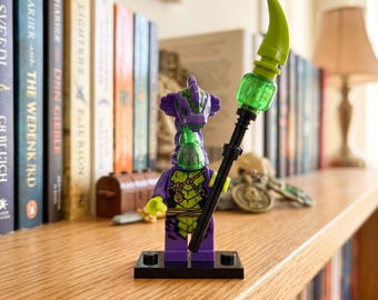 Custom Ninjago Acidicus Minifigure, Humanoid Leg Variant, Lego-Compatible Villain