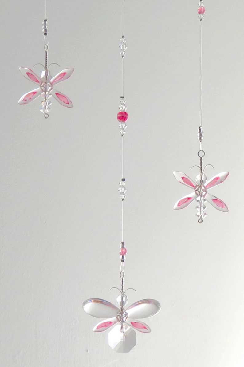 Pink Butterfly Mobile Crystal Suncatcher Baby Girl Gift Hanging Crystal Nursery Mobile Birthday Cadeau Angel Charm Fairy Window Décoration image 3