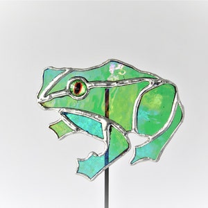 Bullfrog plant stake decoration