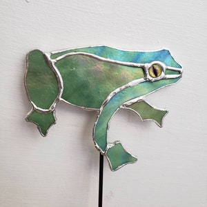 Frog plant stake decoration #1