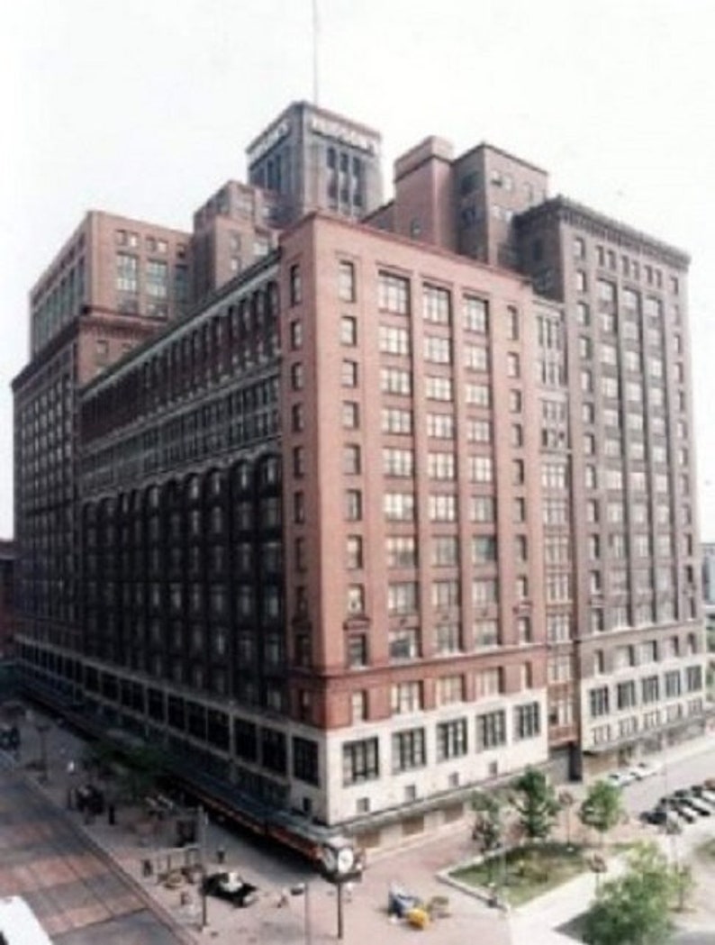 Hudson's on Woodward Ave. 8 x 10 Print HUDSONS DETROIT CHRISTMAS