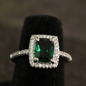 Emerald Green ring Emerald ring Dark Green ring CZ ring rhinestone silver color wedding prom pageant ring image 3