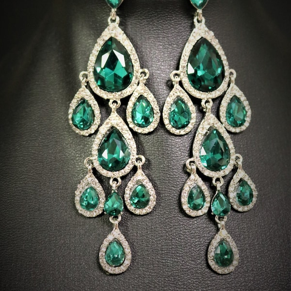 Emerald Green earrings Chandelier Drops Emerald earrings Green Drops Rhinestone Bridal Teardrop Emerald Crystal Pageant Prom Earrings AAD