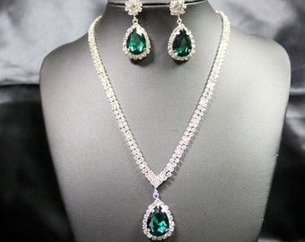 Emerald Green Earrings Necklace Silver Bridal Wedding Prom Pageant Green Teardrop Drop Rhinestone Estate Style Necklace Set