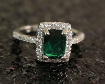 Emerald Green ring Emerald ring Dark Green ring CZ ring rhinestone silver color wedding prom pageant ring