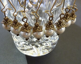 Bridesmaids earrings set of 4 cream pearl earrings Vintage brass drops