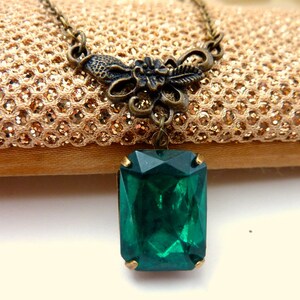 Emerald Green Necklace May Birthstone Vintage Rhinestone - Etsy