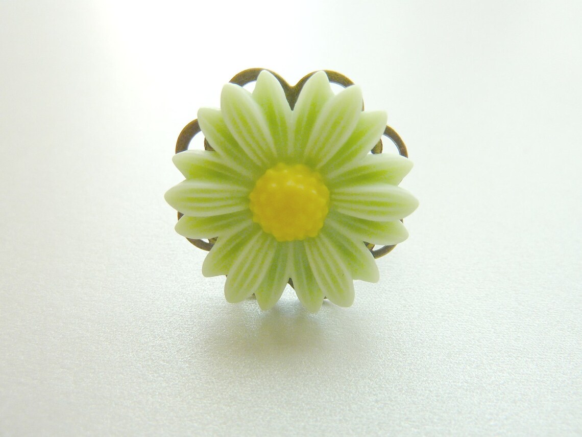 Bridesmaids Wedding Rings Set of 5 Mint Green Flower Etsy