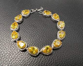 Topaz bracelet Citrine bracelet Yellow Gold November birthstone Scorpio Yellow bracelet Expandable Wedding bracelet Rhinestone