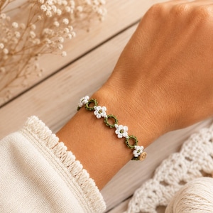Crochet Bracelet Pattern, Floral Halo Jewelry Tutorial (Digital Download)