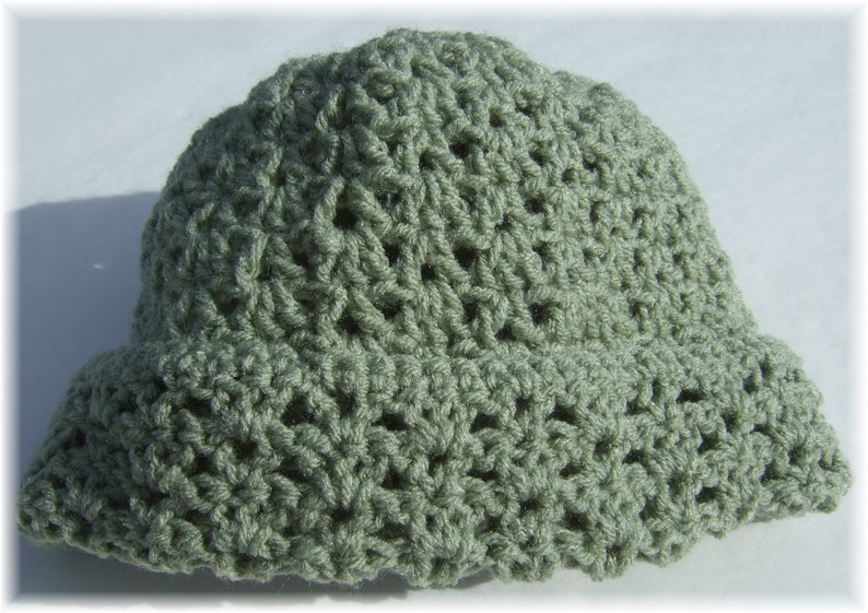 Crochet hat women Beanie hat women Hat for women Slouchy hat Green hat for her image 4