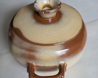 Vintage Frankoma 5V Plainsman Covered Casserole | Brown & Cream Pottery | 1.5 Qt Made in USA