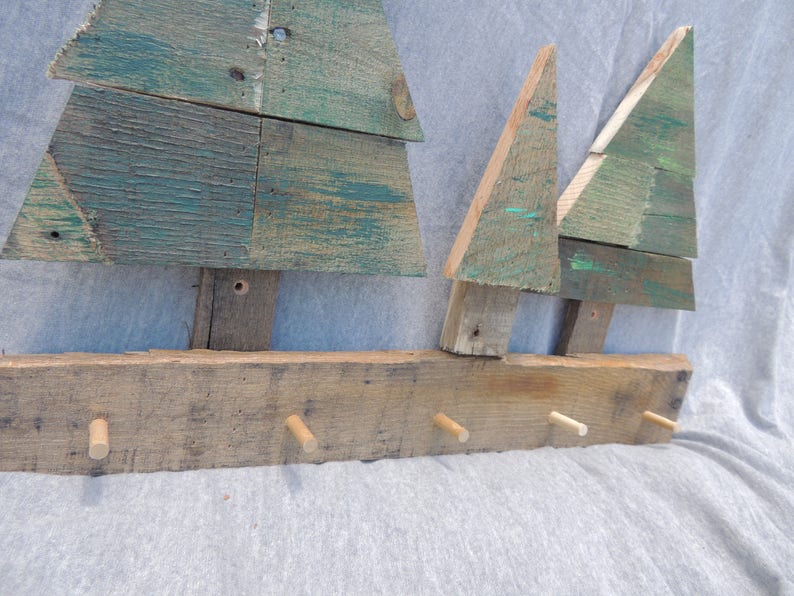 Pine Tree Key Rack, Forest Entryway Hooks, Rustic Home Decor, Reclaimed