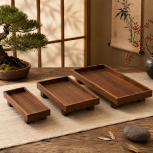 Japanisches Holztablett, Küchentablett für Wohnkultur, Japandi Organizer, Wabi Sabi Display, Rustikaler Couchtisch Akzent