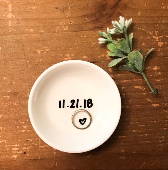 Wedding date ring dish important date jewelry dish personalized trinket dish custom jewelry dish bride ring dish bridal party gift