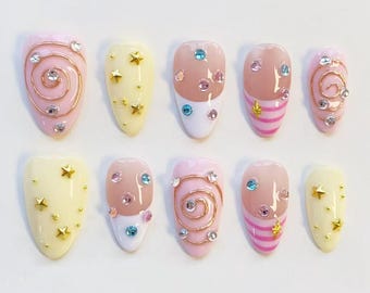 Roze en gele swirl sterrennagels/plaknagels amandel-/gouden ster-/kraaltjesnagels met strasssteentjes/lentenagels/Y2K sweet nails/custom nails