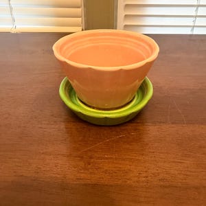Vintage 1940s Shawnee Pottery African Violet Planter Pot - Pink and Green