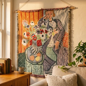 Paarse vrouw geweven muurhanger | Vintage fauvistisch bloementapijt | Maximalistisch boho-decor | Kleurrijke geweven plaid | Anemoonkunst 130 x 160 cm
