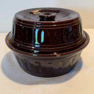 Vintage Brown Bean Pot Covered Casserole Stoneware Dutch Oven Lidded Pottery Crock UAS