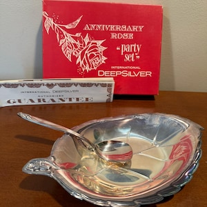 International DeepSilver Party Set Anniversary Rose Leaf Relish Serving Tray and Spoon in Box