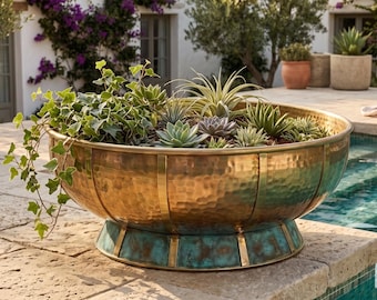 Bloempot van gehamerd messing | Grote handgemaakte messing plantenpot | Rustieke tuinbloempot | Plantenbak voor vetplanten op het terras | Luxe woondecoratie