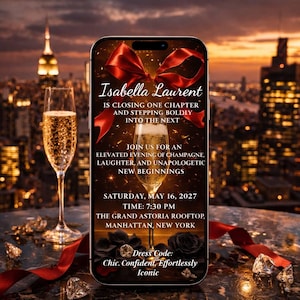 Könnte beinhalten: Eine Einladung auf einem Smartphone-Bildschirm für eine Veranstaltung mit dem Text "Isabella Laurent" und Veranstaltungsdetails. Ein Glas Champagner und eine Stadtlandschaft sind im Hintergrund. Die Einladung hat ein rotes Band und schwarze Rosen.
