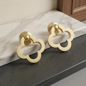 Anneau de poignée en laiton pour meuble, poignée de tiroir en forme de trèfle, quincaillerie dorée pour meubles, bouton de cuisine, élément décoratif pour commode, placard ou armoire