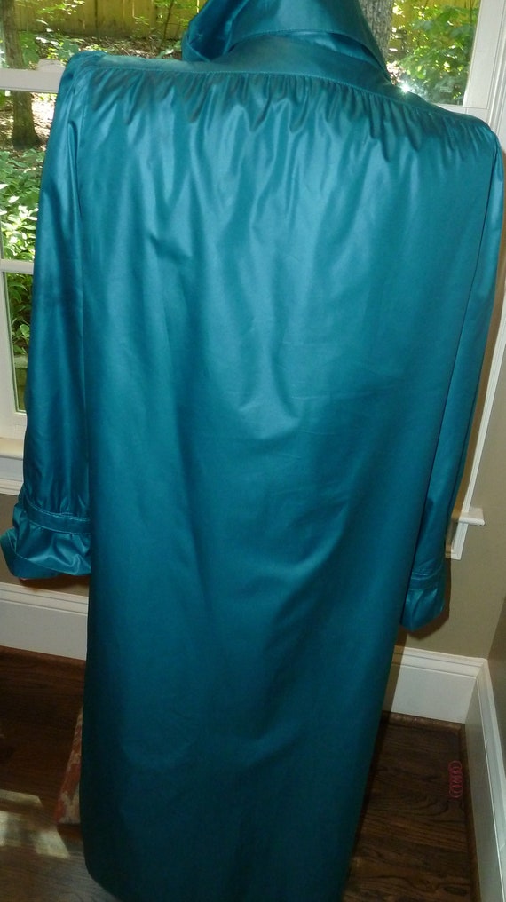 Count Romi green 1970's trench coat purchased at … - image 7