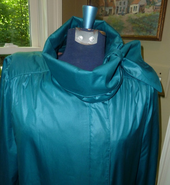 Count Romi green 1970's trench coat purchased at … - image 3