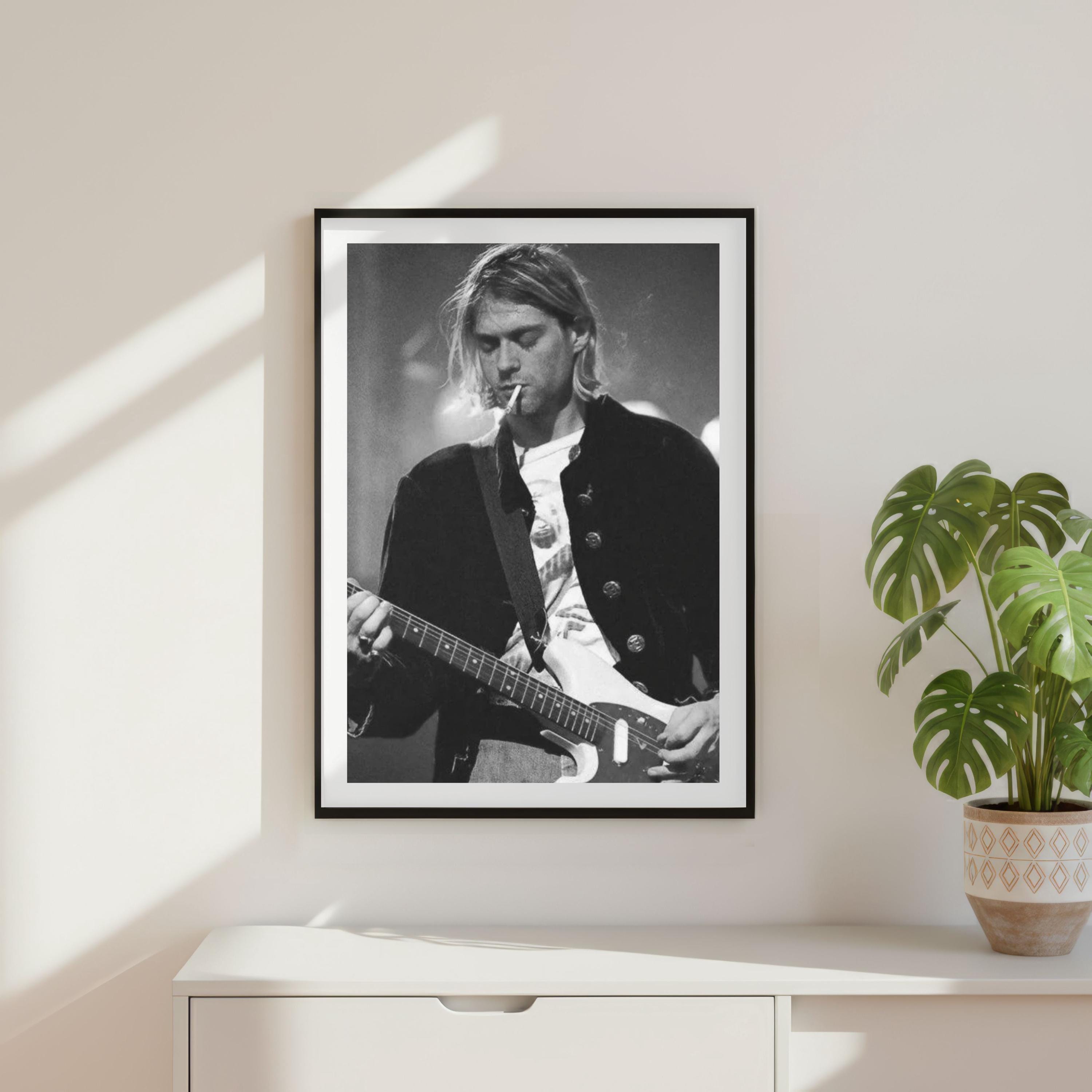 Kurt cobain smoking - Etsy 日本