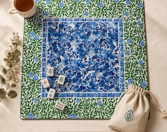 Tapete de Mahjong Botánico Azul | Tapete de Mesa de Mahjong Americano | Tapete de Juego Floral Delft | Tapete de Mahjong de Hojas Verdes | 2 Tamaños | Diseño Original