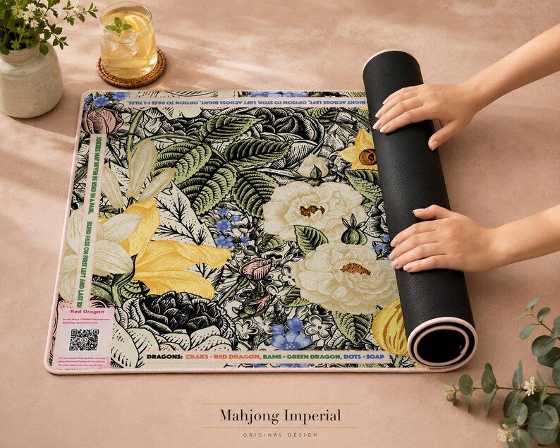 Tapete de juego Mahjong Imperial con grabado botánico en amarillo y negro | 2 tamaños | Cubierta para mesa de Mahjong | Arte imagen 7