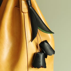 100% Handmade Leather Tulip Ornament, Bag Ornament, A Bouquet Of Two Flowers,Car Hanging Ornaments， Good Luck Party Favors Gift