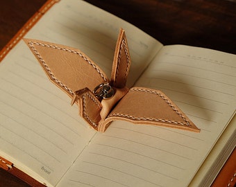 100% Handmade Key Chains - Cute Bird Key Ring - Crane Chains Bag Charm Favors Gift