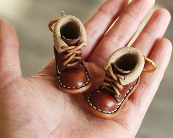 100% Handmade-stitched Vegetable Tanned Leather Cute Boot Keychain  Pendant Accessory Miniature Leather Shoe Keychain(Two pieces)