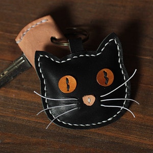 Portachiavi a forma di gatto fatto a mano al 100% - Grazioso portachiavi a forma di animale - Ciondolo per borsa a forma di gatto nero, regalo portafortuna per feste