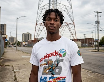 Koszulka z nadrukiem w panterkę, DRC Streetwear, Kinszasa, Moda afrykańska, Modna piłka nożna, DRC 2026, Styl Banacongo, Grafika, Retro, Dziedzictwo, Krój z okrągłym dekoltem