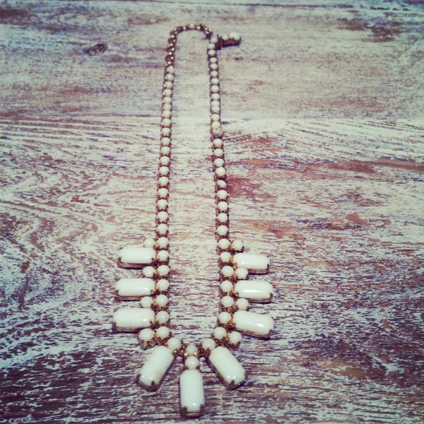 Vintage Milk Glass Necklace 1950s