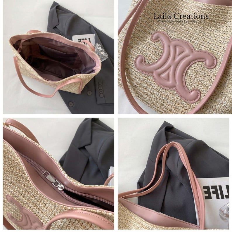 K&ouml;nnte beinhalten: Eine beige geflochtene Strohtasche mit rosafarbenen Bes&auml;tzen und Griffen in Lederoptik. Die Vorderseite zeigt ein gro&szlig;es, gepr&auml;gtes rosafarbenes Emblem. Das Innere ist mit dunklem Stoff ausgekleidet und hat einen Rei&szlig;verschluss mit silbernem Metallschieber.