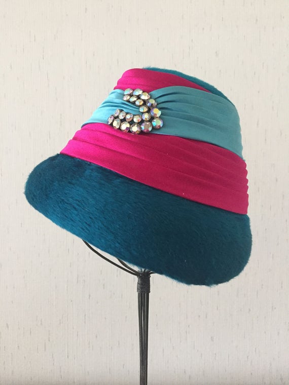 Vintage 60s Aqua Blue and Pink Wool Hat - image 4