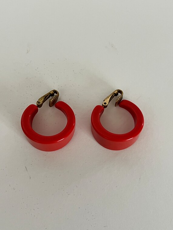 Vintage 40s Red Bakelite Earrings - image 2